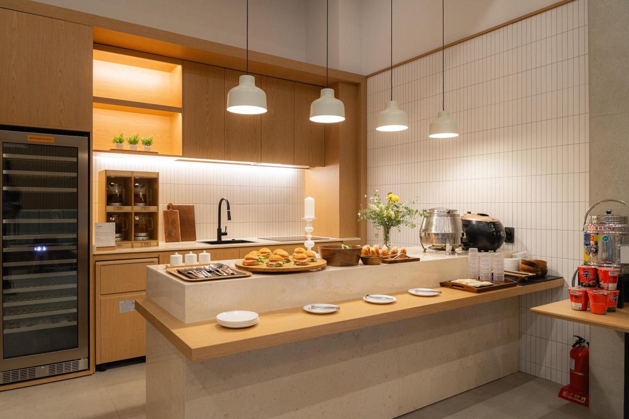 Homes Stay G-Valley Gasan Seoul Exteriör bild