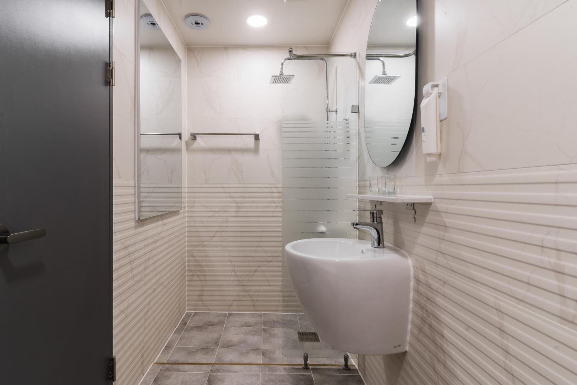 Homes Stay G-Valley Gasan Seoul Exteriör bild